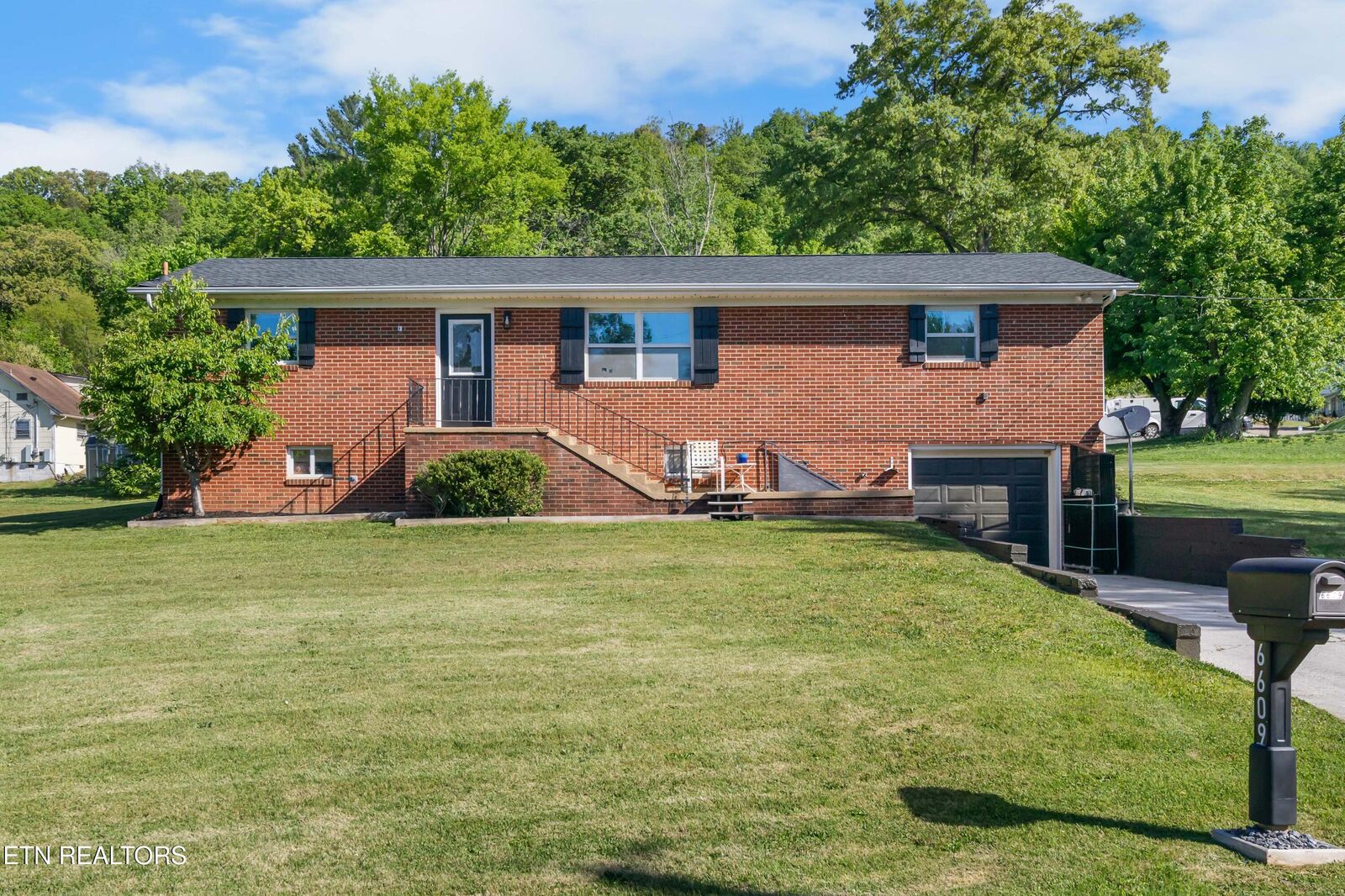 Property Photo:  6609 Langston Drive  TN 37918 