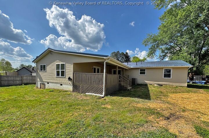 Property Photo:  34 Pinewood Circle  WV 25177 