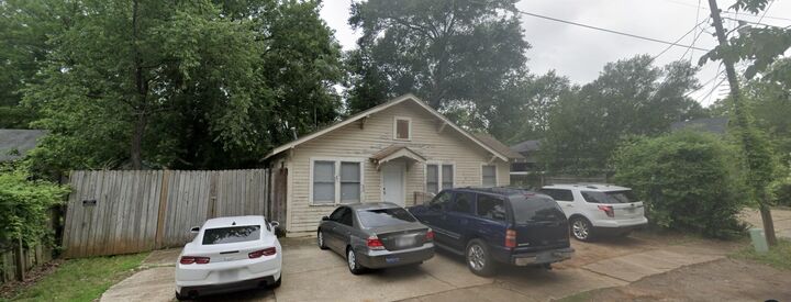 Property Photo:  106 Fifth Ave  TX 75601 