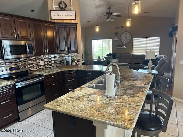 Property Photo:  2507 Bayou Ln  AZ 86403 