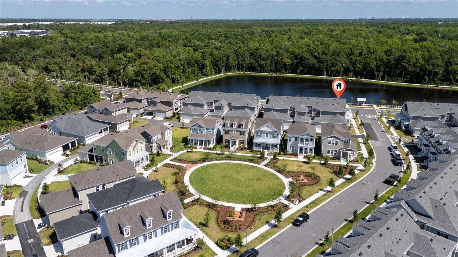 Property Photo: 2426 Celebration Boulevard FL 34747