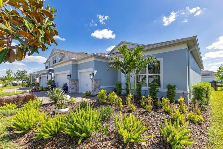 Property Photo: 13831 Tybee Beach Lane FL 32827