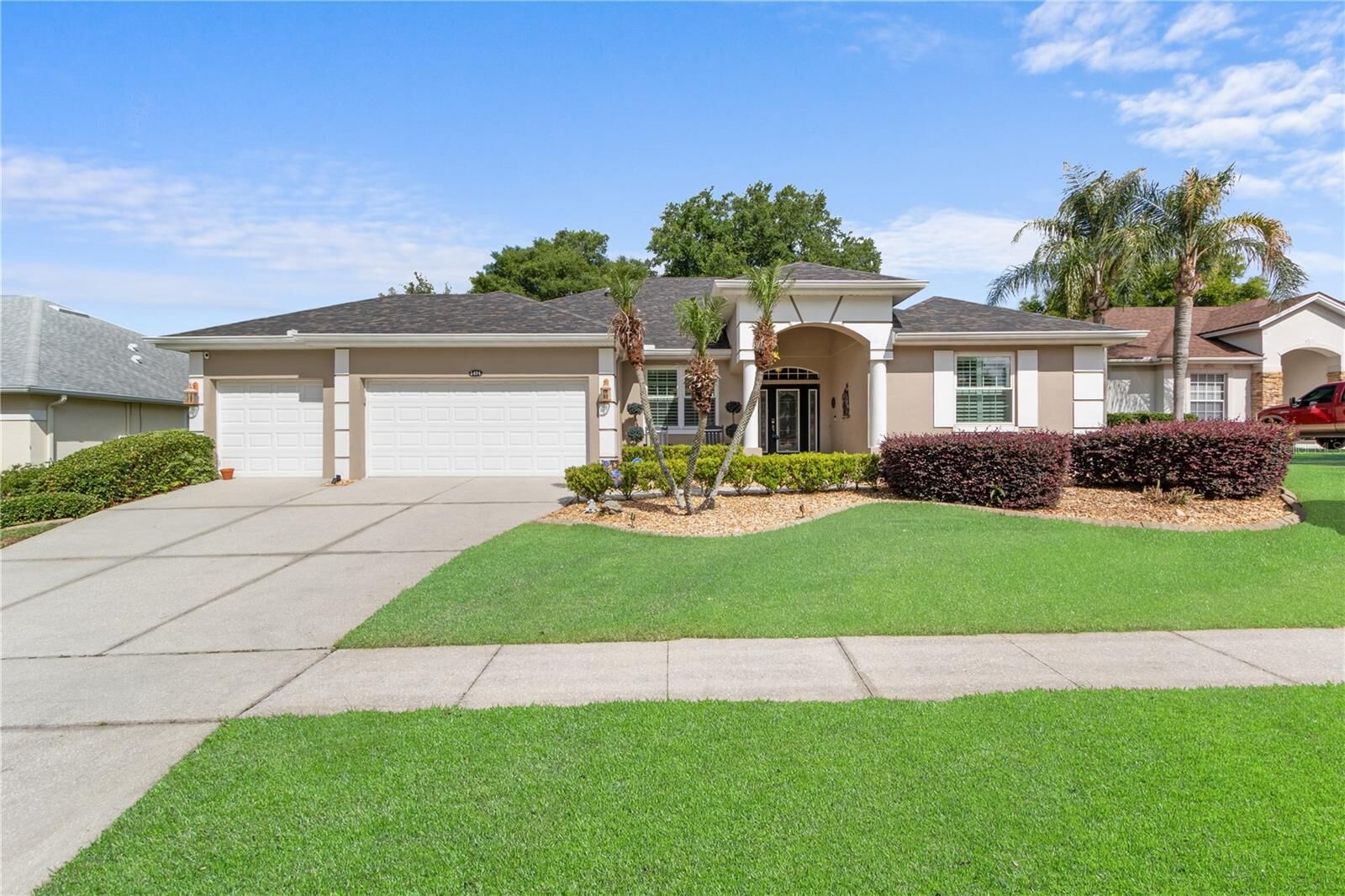 Property Photo:  1494 Lakemist Lane  FL 34711 