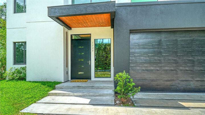 Property Photo:  1734 Wisconsin Lane  FL 34239 