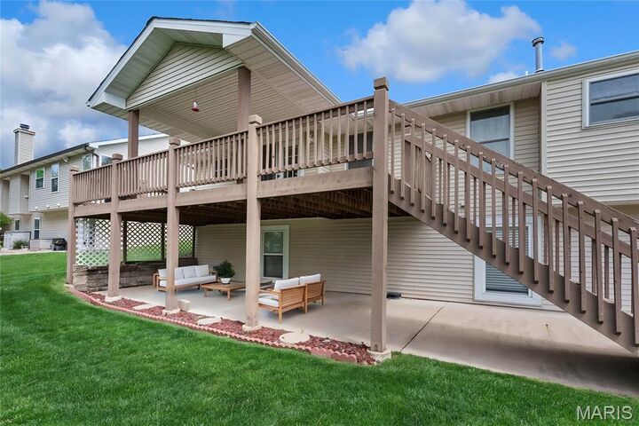 Property Photo:  1848 Summitview Drive  MO 63303 