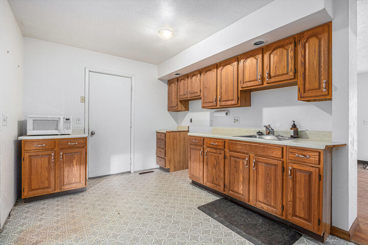 Property Photo:  4935 Curran Road  MI 49107 