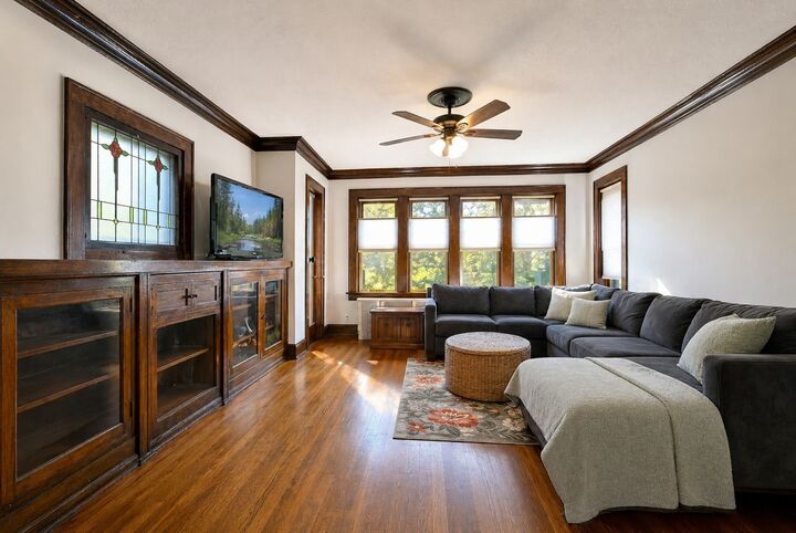 Property Photo:  6306 W Holbrook Street  IL 60646 