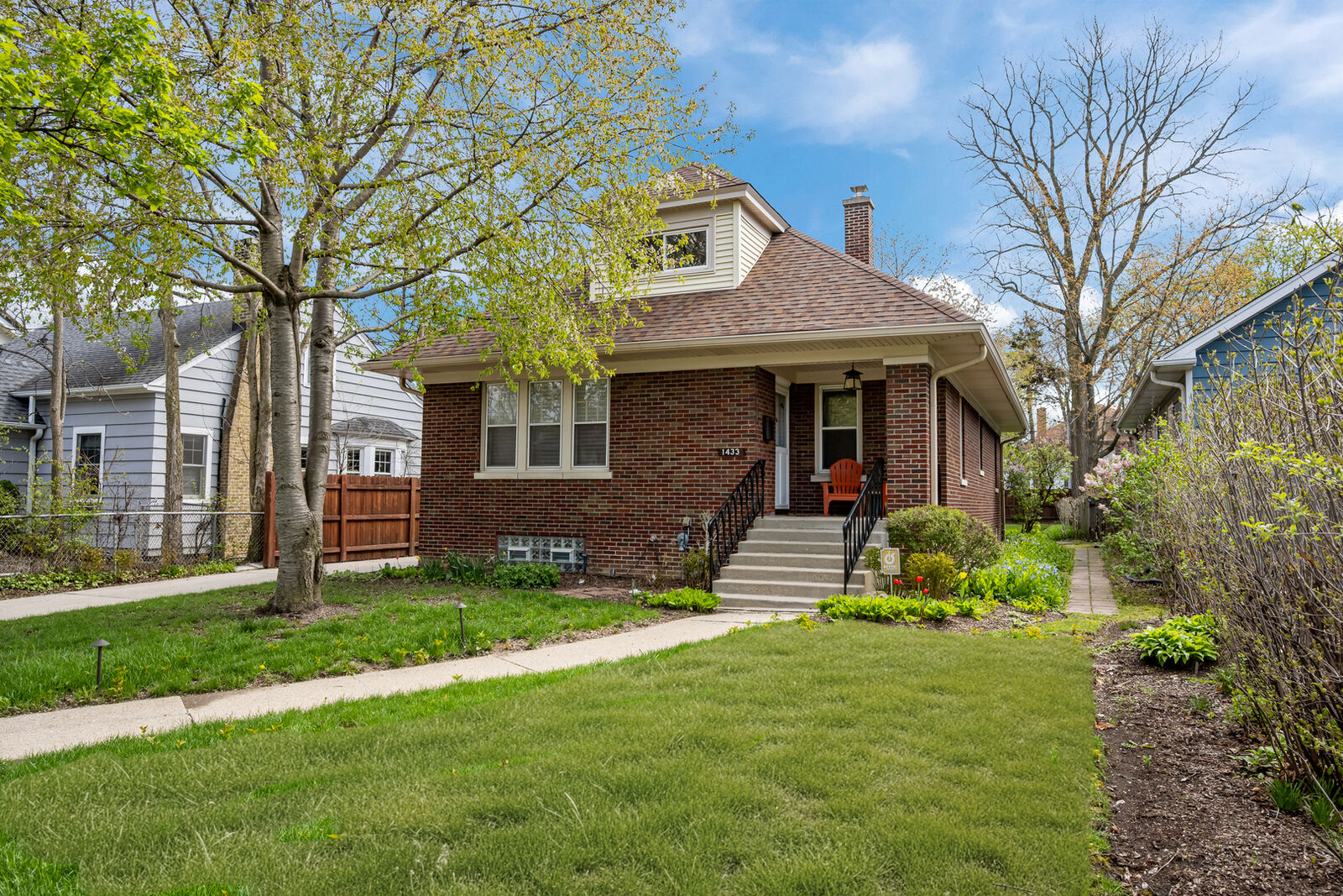 Property Photo: 1433 Glencoe Avenue IL 60035
