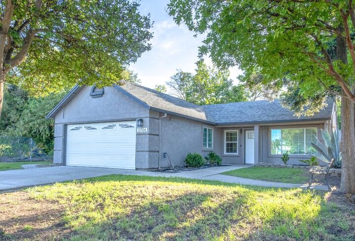 Property Photo:  2704 Houston Avenue  CA 95206 