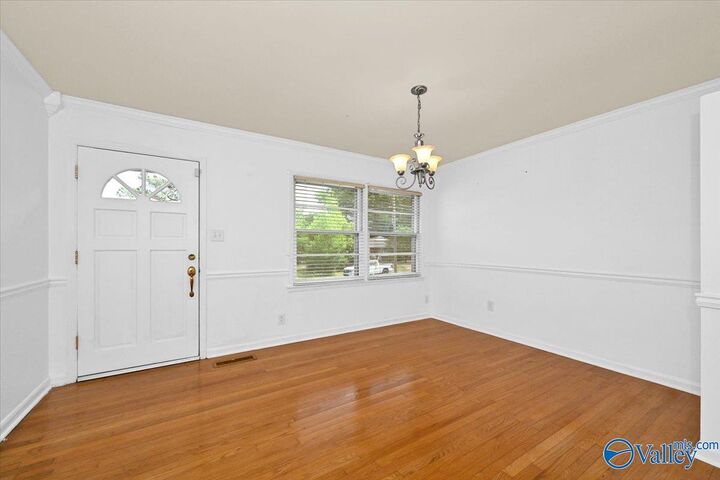 Property Photo:  1119 Retlaw Street NW  AL 35816 