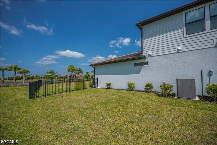Property Photo:  16241 Rosemallow Lane  FL 33920 