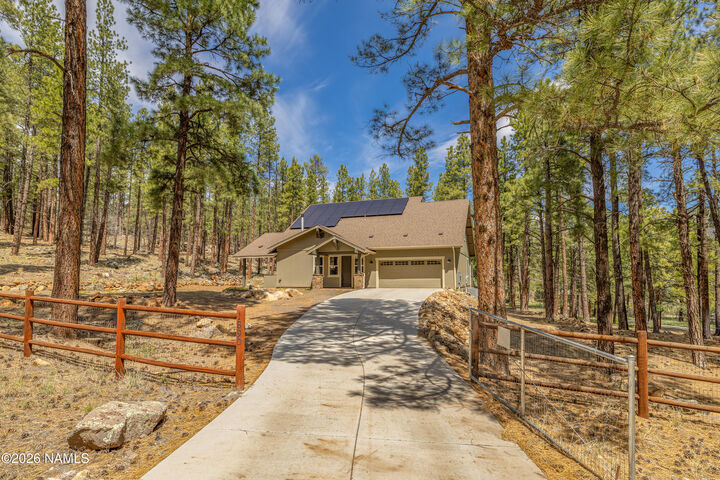 Property Photo:  1890 N Venus Drive  AZ 86001 