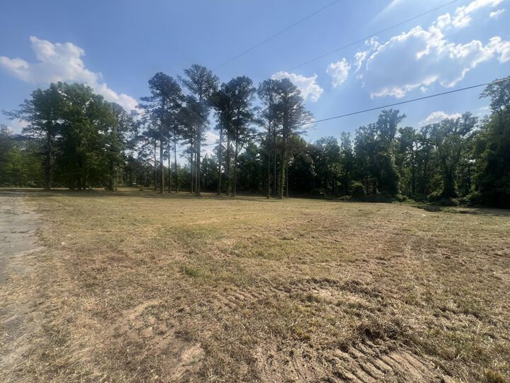 Property Photo:  323 Forrest Clary Drive  GA 30824 