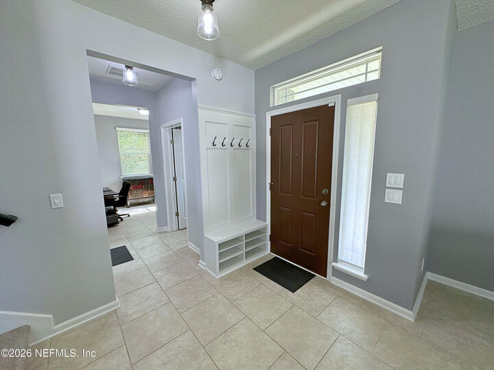 Property Photo:  7048 Rosabella Circle  FL 32258 