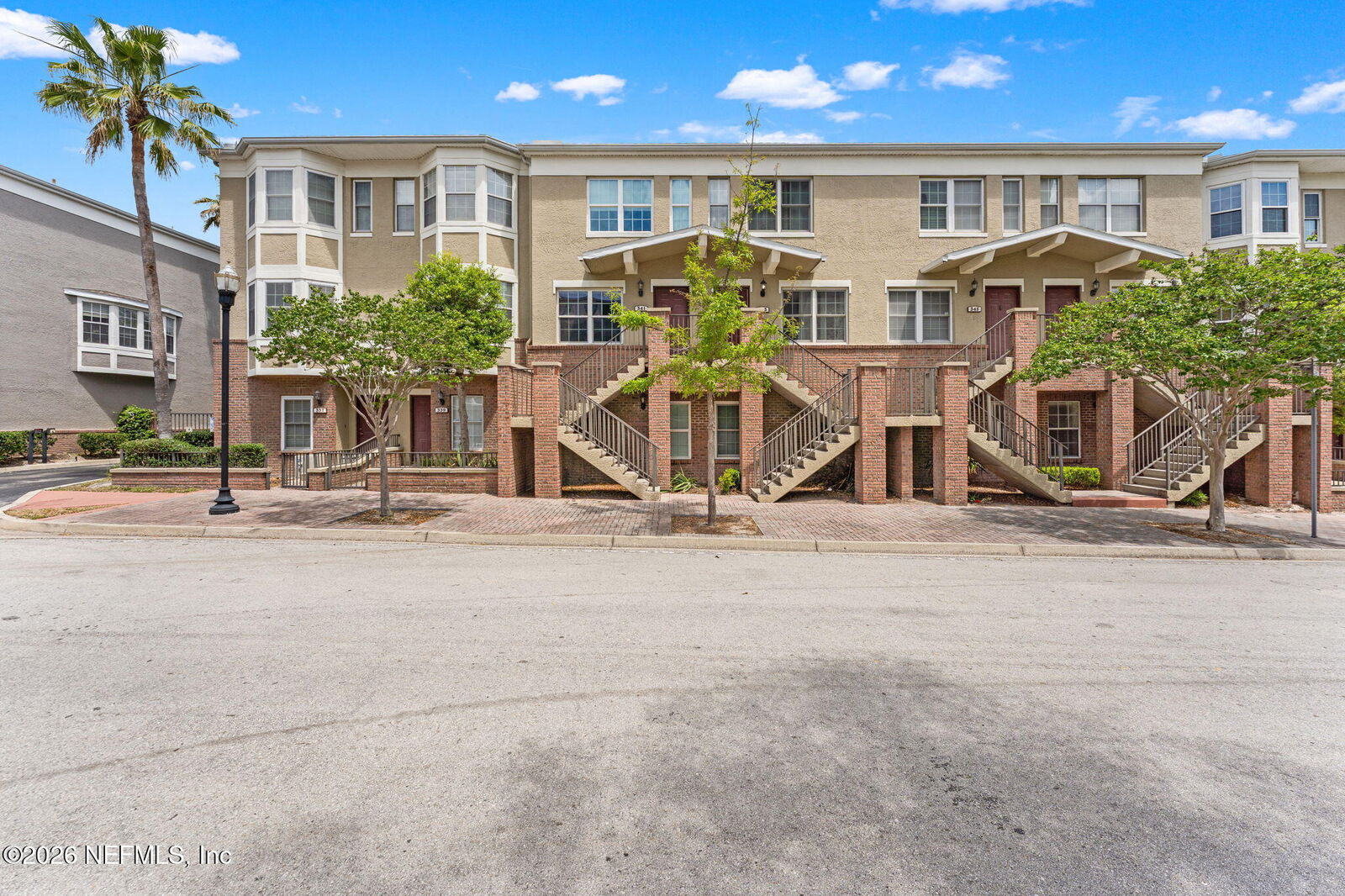 Property Photo:  343 E Church Street  FL 32202 