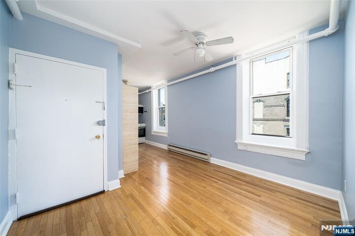 Property Photo:  235 Monroe Street 14  NJ 07030 