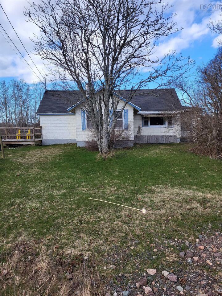 281 Lower Truro Road — photo 1