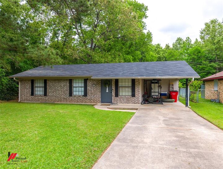 Property Photo:  6574 Graham Lane  LA 71047 