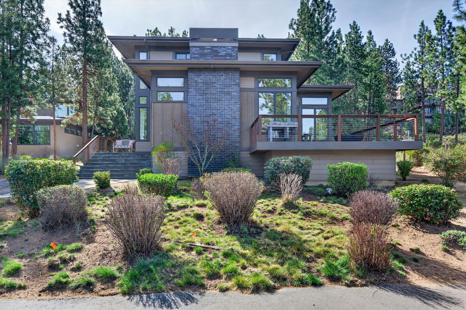 Property Photo:  61422 Meeks Trail  OR 97702 