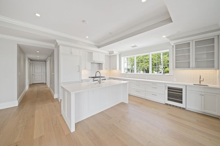 Property Photo:  124 Elm Street 205  MA 02025 