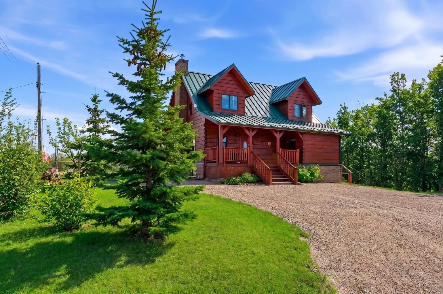 Property Photo: 13 Destini Drive AB T0C 3G0