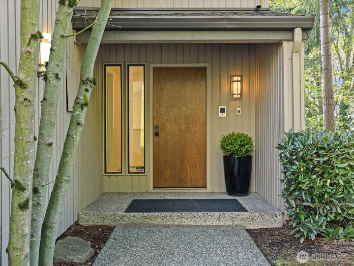 Property Photo:  4609  102nd Lane NE  WA 98033 