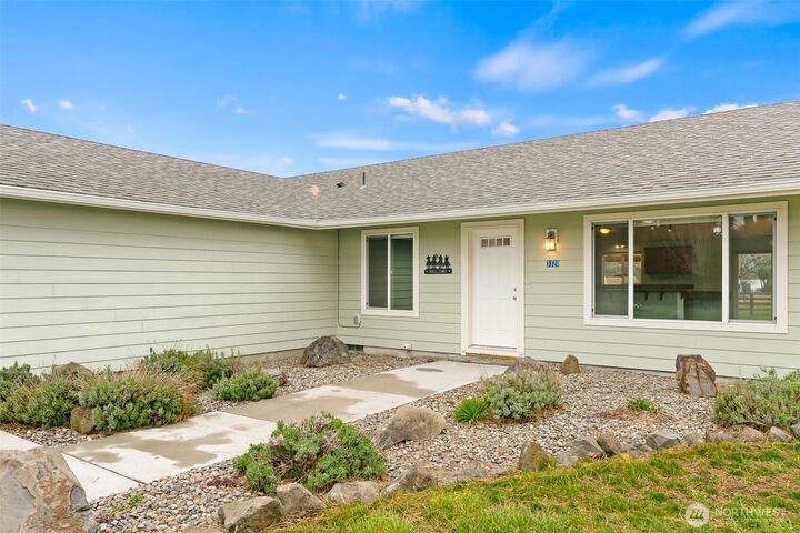 Property Photo:  3320  Wilson Creek Road  WA 98926 