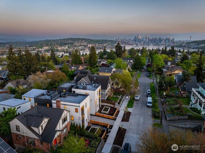 Property Photo:  4116 A  Burke Avenue N  WA 98103 