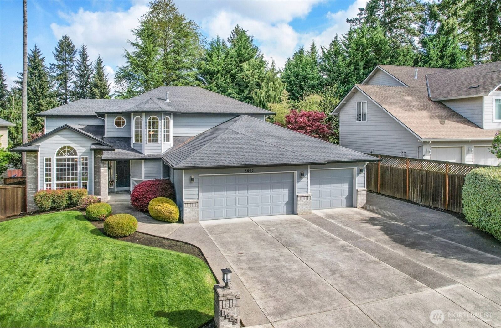 Property Photo:  3602 NE 101st Street  WA 98686 