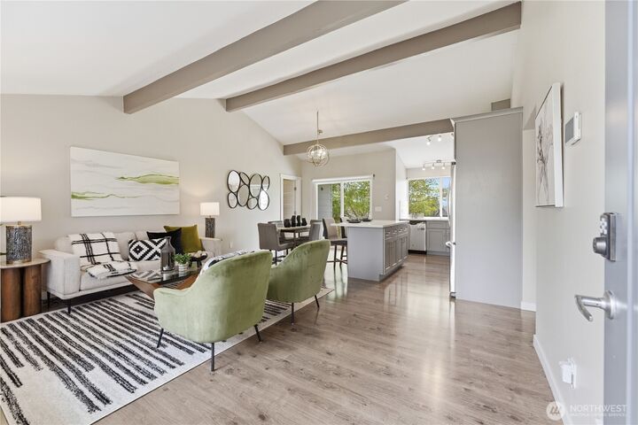 Property Photo:  212  76th Place SW  WA 98203 