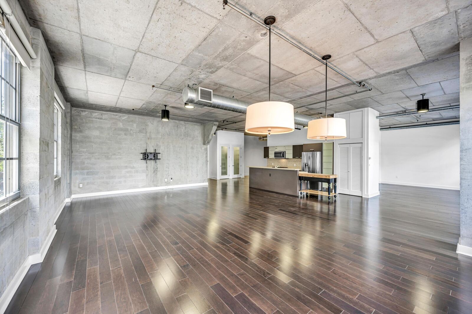 Property Photo:  411 NW 1st Avenue 202  FL 33301 