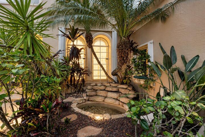 Property Photo: 7169 NW 127th Way FL 33076