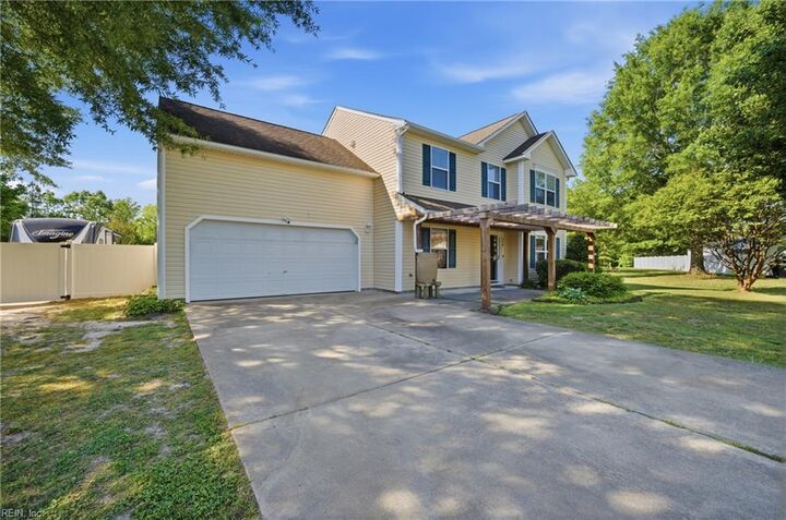 Property Photo:  119 Soyfields Ct  NC 27976 