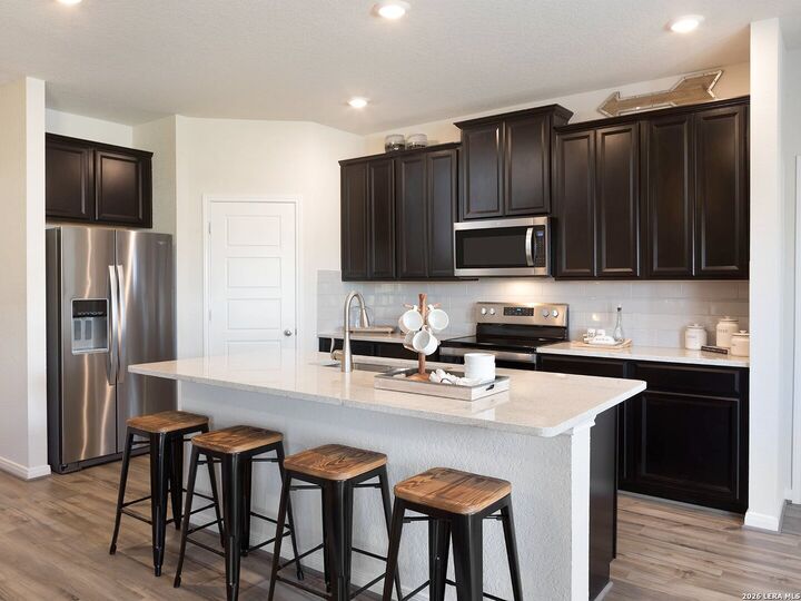 Property Photo:  1544 Ravine Way  TX 78132 