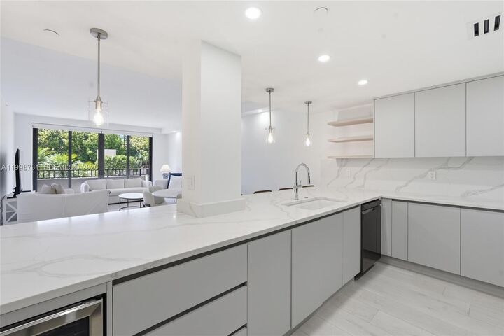 Property Photo:  251 Crandon Blvd 202  FL 33149 