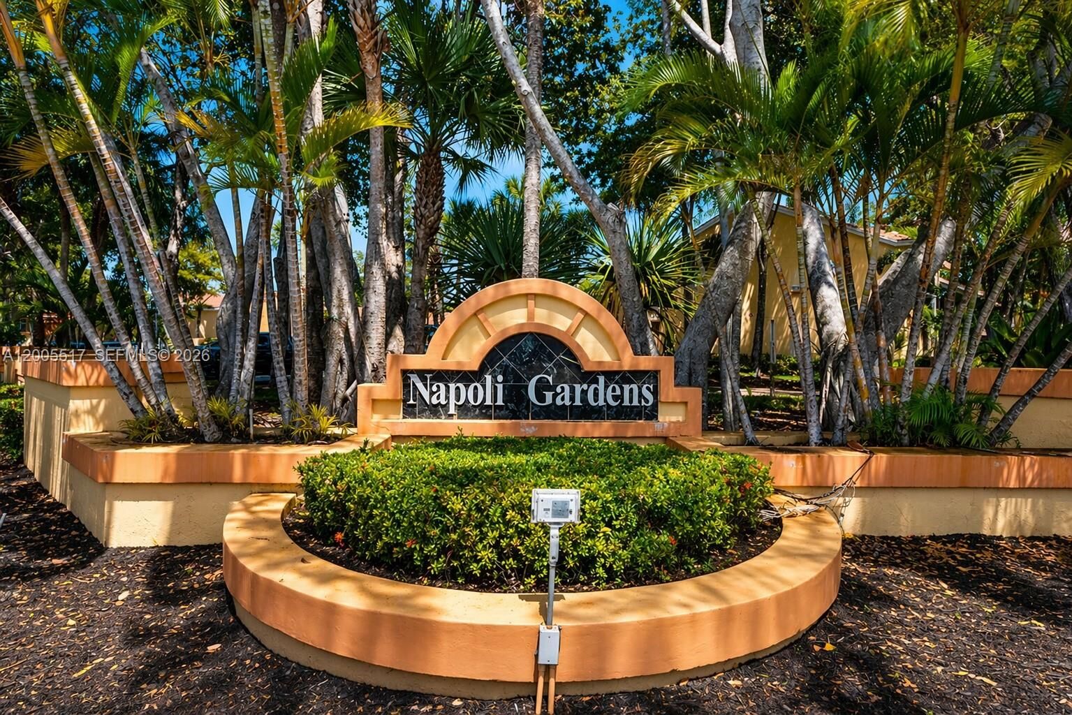 Property Photo:  1122 Coral Club Dr 1122  FL 33071 