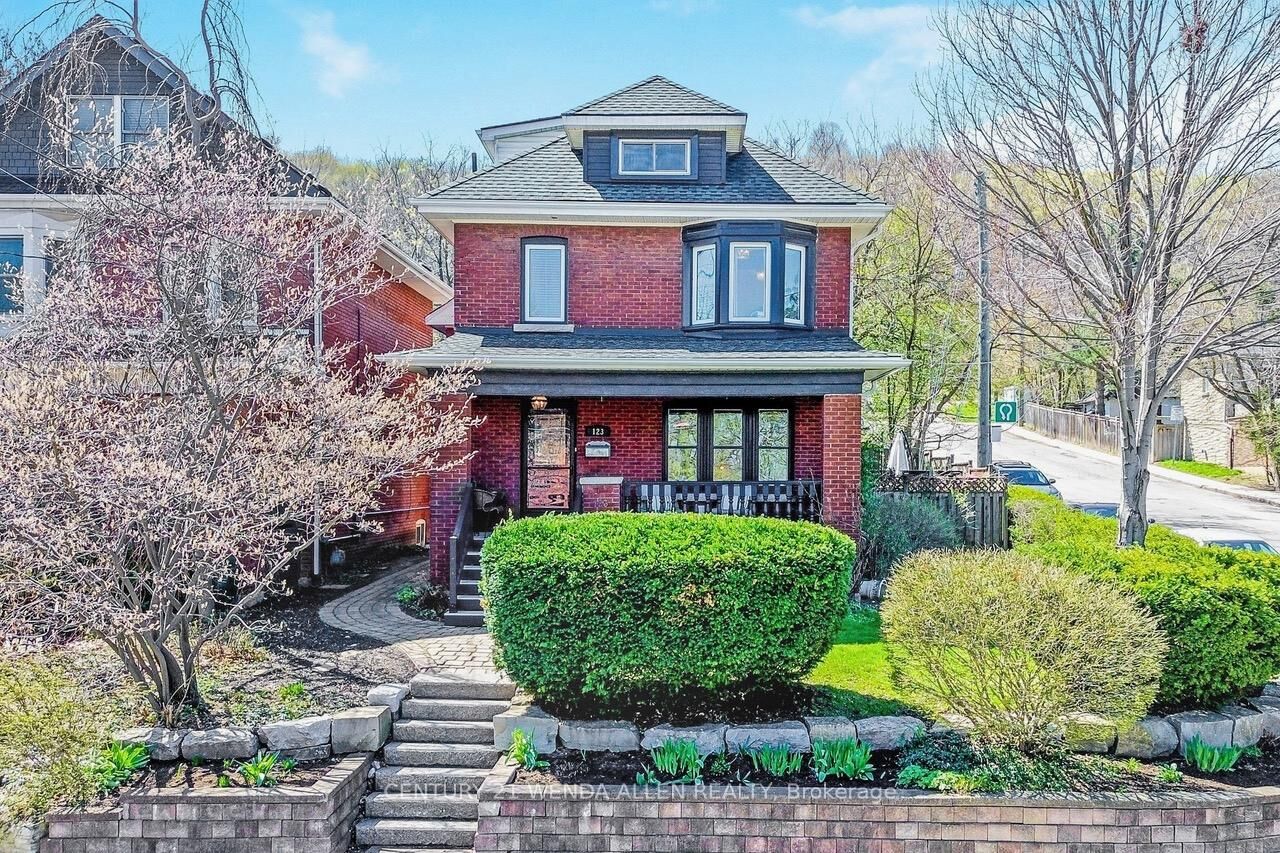 Photo de la propriété:  123 Hillcrest Avenue  ON L8P 2X1 