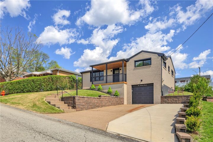 Property Photo:  113 Lincoln Ave  PA 15137 