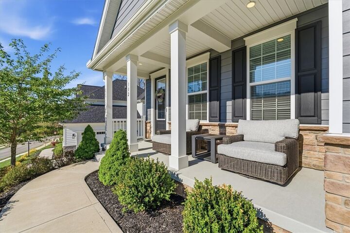 Property Photo:  102 Curtis Dr  PA 15090 