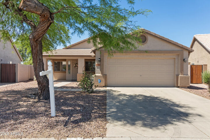 Property Photo:  30356 N Royal Oak Way  AZ 85143 