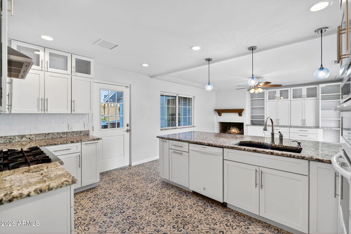 Property Photo:  13429 N 29th Place  AZ 85032 