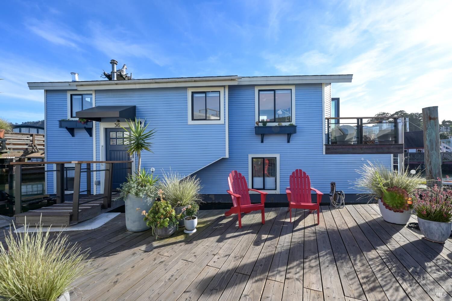Property Photo:  38 S 40 Dock  CA 94965 
