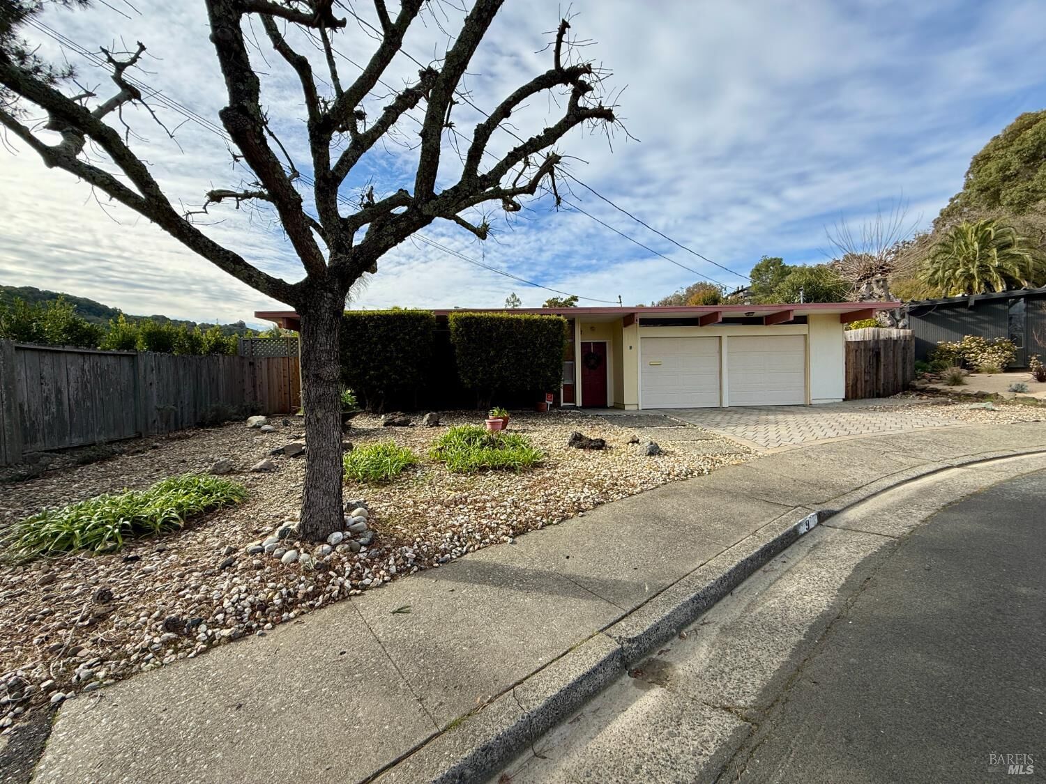 Property Photo:  9 Don Timoteo Court  CA 94903 