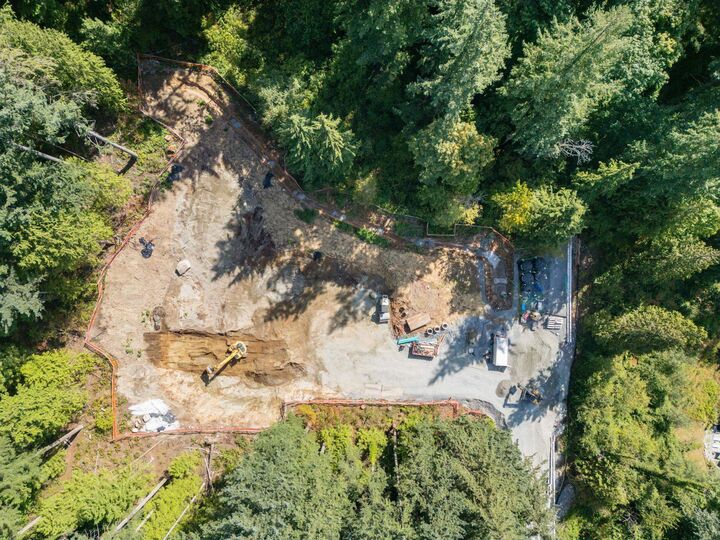 Property Photo: 630 Foresthill Place BC V3H 4B7