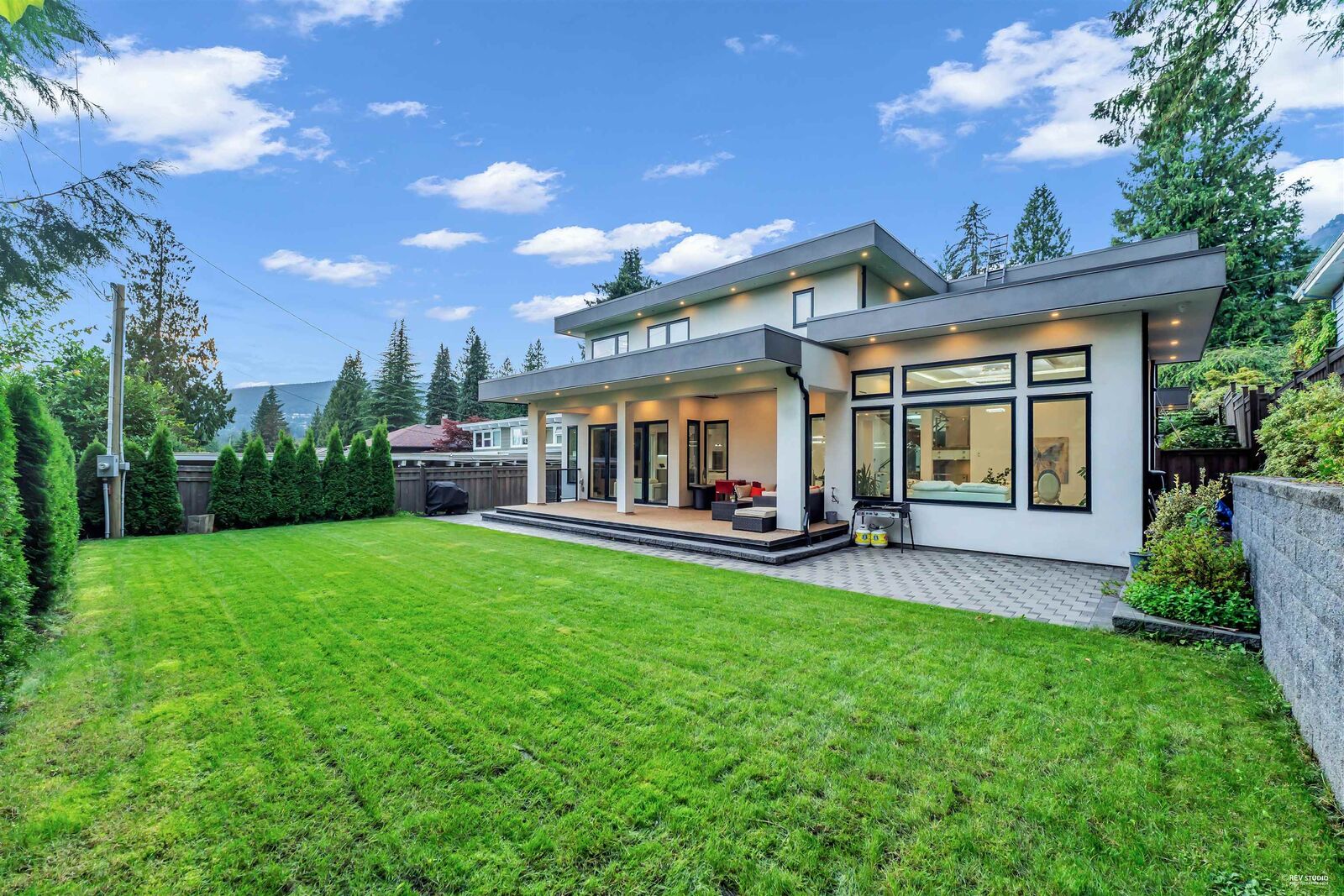 Property Photo: 929 Canyon Boulevard BC V7R 2J9