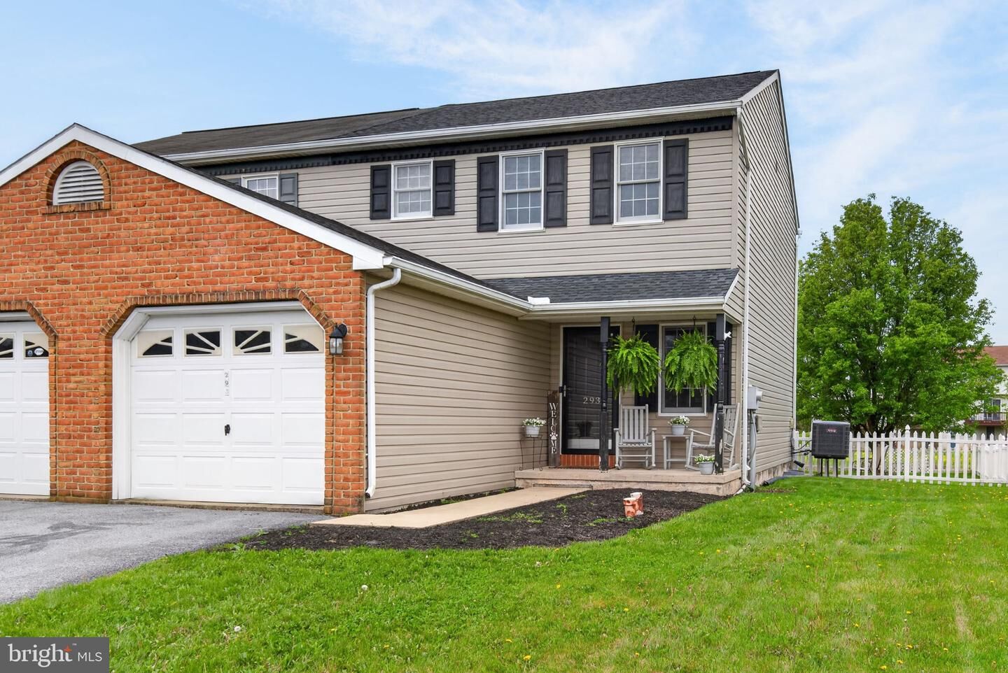 Property Photo:  293 Cindy Drive  PA 17038 