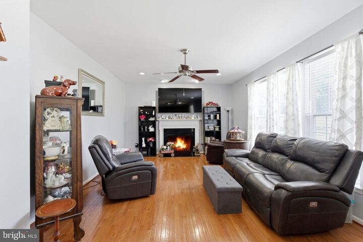 Property Photo:  100 Half Penny Court  VA 22655 