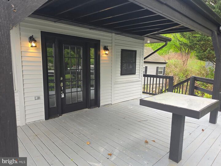 Property Photo:  2901 Pricetown Road  PA 19560 