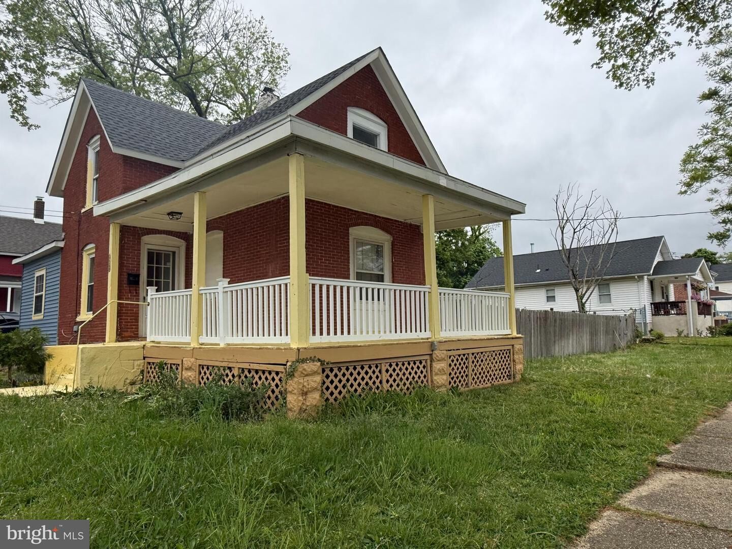 Property Photo:  221 S Fourth S  NJ 08360 