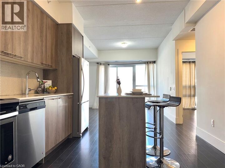 Photo de la propriété:  15 Prince Albert Boulevard 106  ON N2H 0C2 